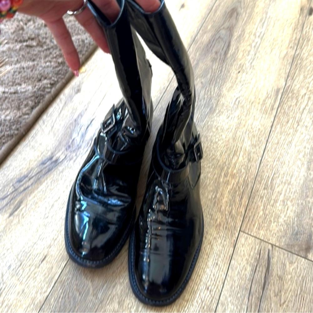 Manolo Blahnik